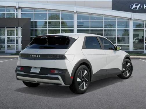 2025 Hyundai IONIQ 5 SE Standard Range