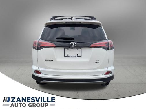 2018 Toyota RAV4 SE
