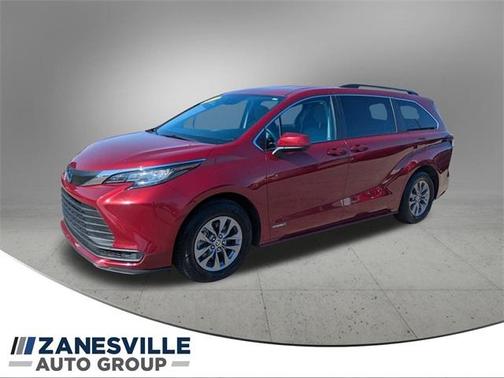 2021 Toyota Sienna LE