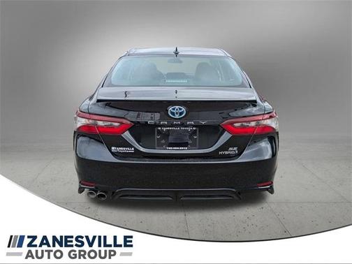 2023 Toyota Camry Hybrid SE