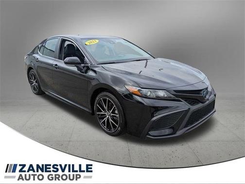 2023 Toyota Camry Hybrid SE