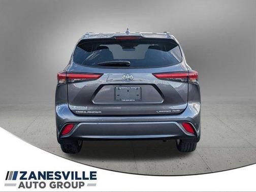 2022 Toyota Highlander Limited