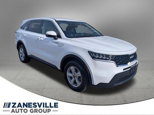 2022 Kia Sorento LX