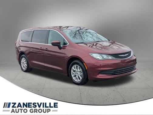 2020 Chrysler Voyager LX