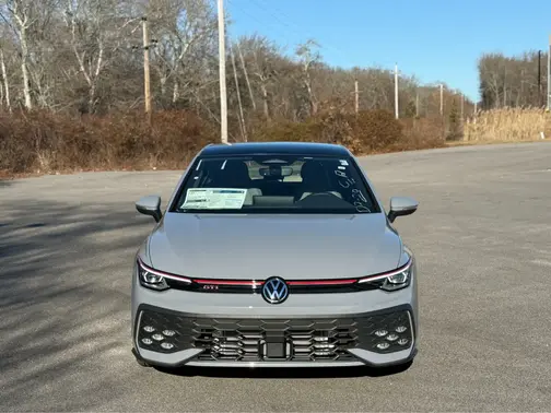Moonstone Gray 2026 Volkswagen Golf GTI SE
