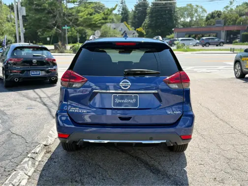 Caspian Blue Metallic 2020 Nissan Rogue SL