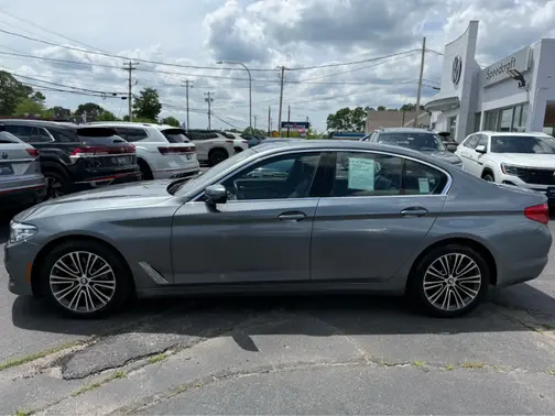 Bluestone Metallic 2019 BMW 540 540i xDrive