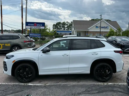 Opal White Pearl 2026 Volkswagen Tiguan SE R-Line Black