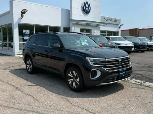 Deep Black Pearl 2026 Volkswagen Atlas 2.0T SE