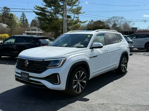 Opal White Pearl 2026 Volkswagen Atlas 2.0T SEL Premium R-Line