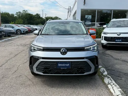 Pyrite Silver Metallic 2026 Volkswagen Taos SE