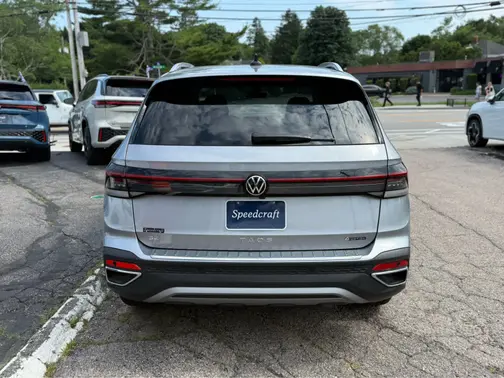 Pyrite Silver Metallic 2026 Volkswagen Taos SE