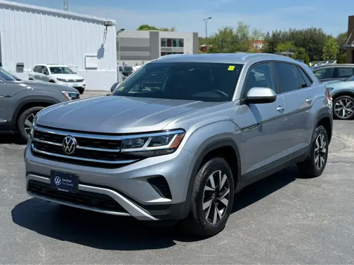 Pyrite Silver Metallic 2023 Volkswagen Atlas Cross Sport 2.0T SE