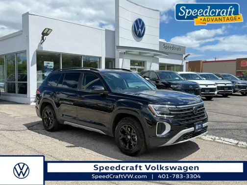 Deep Black Pearl 2025 Volkswagen Atlas 2.0T Peak Edition