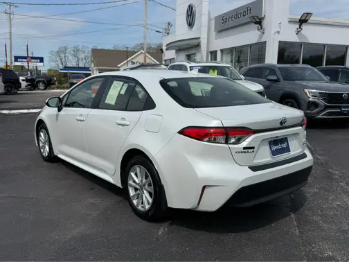 Wind Chill Pearl 2025 Toyota Corolla Hybrid LE