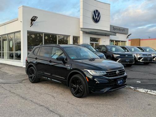 2023 Volkswagen Tiguan 2.0T SE R-Line Black