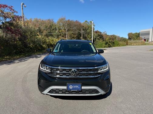 2022 Volkswagen Atlas 3.6 SE w/ Technology