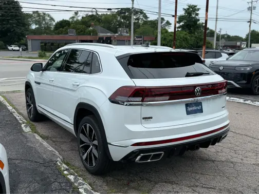 Opal White Pearl 2026 Volkswagen Atlas Cross Sport 2.0T SEL Premium R-Line