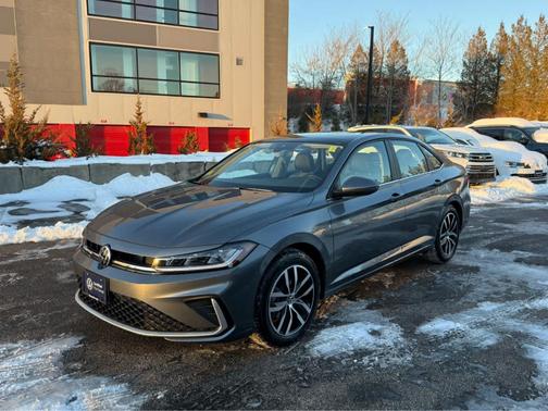 2025 Volkswagen Jetta 1.5T SE