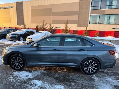 2025 Volkswagen Jetta 1.5T SE