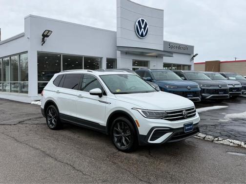 2023 Volkswagen Tiguan 2.0T SE
