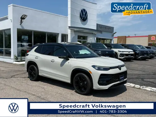 Sandstone w/Deep Black Roof 2026 Volkswagen Tiguan SE R-Line Black