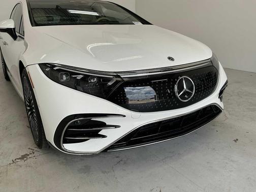 Polar White 2023 Mercedes-Benz EQS 450 4MATIC