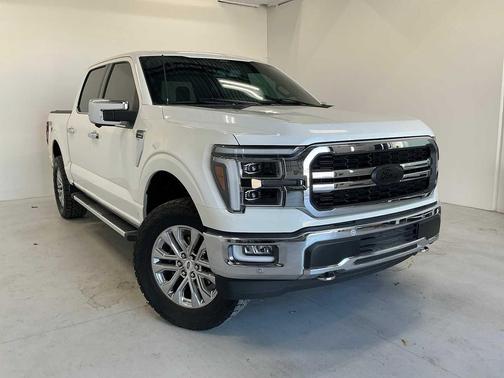 Star White Metallic Tri-Coat 2024 Ford F-150 Lariat