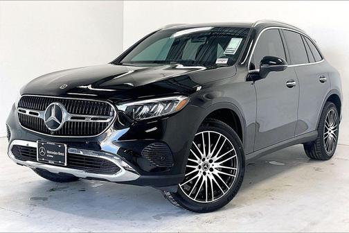 Black 2026 Mercedes-Benz GLC 300 4MATIC