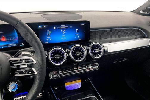Polar White 2026 Mercedes-Benz AMG GLB 35 4MATIC