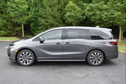 Modern Steel Metallic 2026 Honda Odyssey Elite
