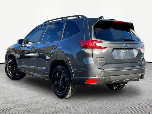 Magnetite Gray Metallic 2023 Subaru Forester Wilderness