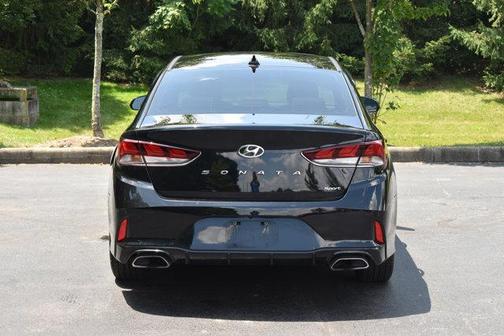 2018 Hyundai SONATA Sport