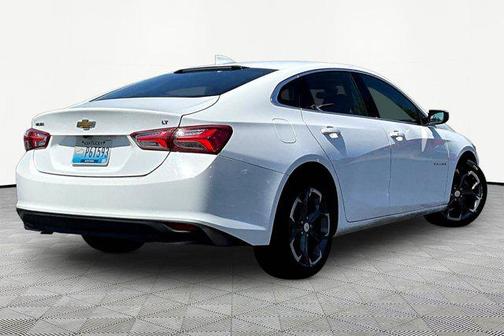 2022 Chevrolet Malibu FWD LT