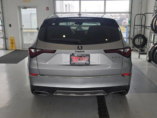 Liquid Carbon Metallic 2025 Acura MDX Technology Package
