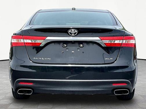 Attitude Black 2014 Toyota Avalon XLE