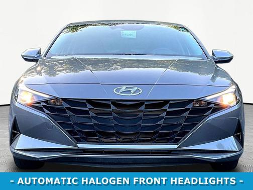Fluid Metal 2023 Hyundai ELANTRA SEL