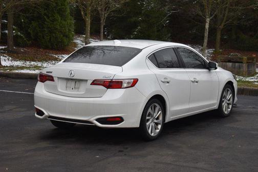 2018 Acura ILX AcuraWatch Plus Package