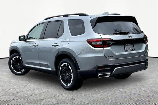 2026 Honda Pilot Touring 8-Passenger