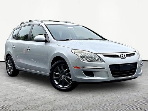 Shimmering Silver 2012 Hyundai Elantra Touring GLS
