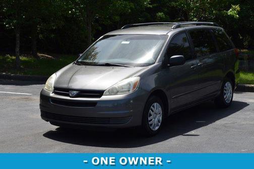 2005 Toyota Sienna CE