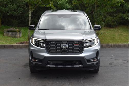 Solar Silver Metallic 2026 Honda Ridgeline TrailSport+