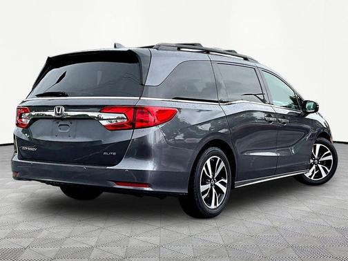 Charcoal 2018 Honda Odyssey Elite