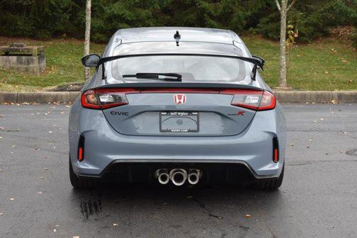 2025 Honda Civic Type R Base