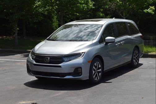 Solar Silver Metallic 2026 Honda Odyssey EX-L