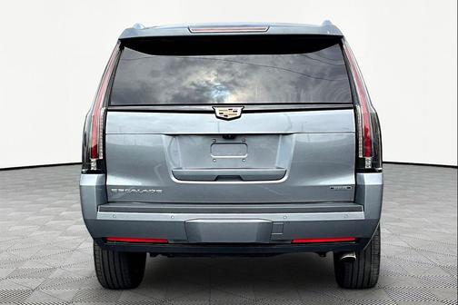Satin Steel Metallic 2020 Cadillac Escalade Luxury