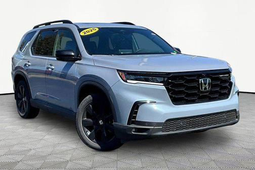Sonic Gray Pearl 2025 Honda Pilot Black Edition