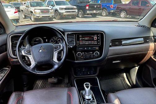 2018 Mitsubishi Outlander PHEV SEL