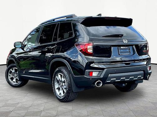 Crystal Black Pearl 2023 Honda Passport AWD TrailSport