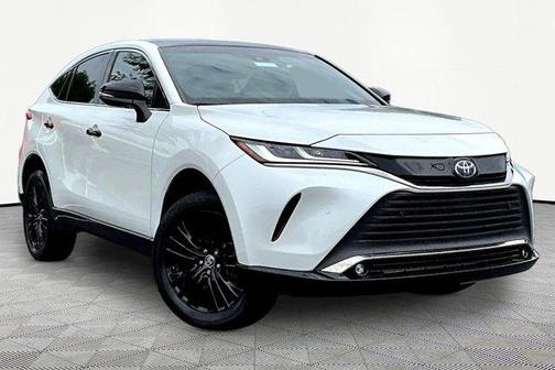 Pearl 2024 Toyota Venza XLE